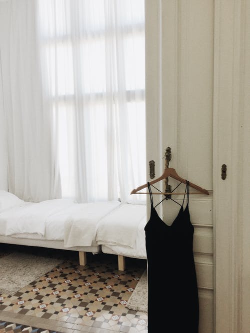 Kvyo Black Dress